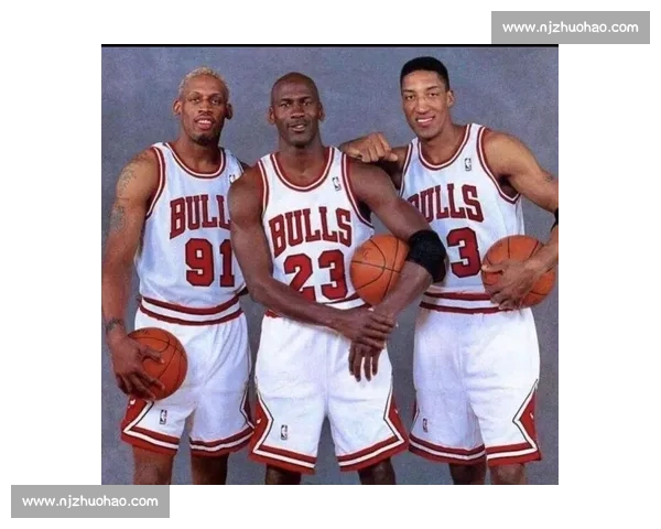 公牛vs热火焦点对决东部老牌劲旅碰撞谁能笑到最后赛场风云再起 公牛vs热火焦点对决东部老牌劲旅碰撞谁能笑到最后赛场风云再起