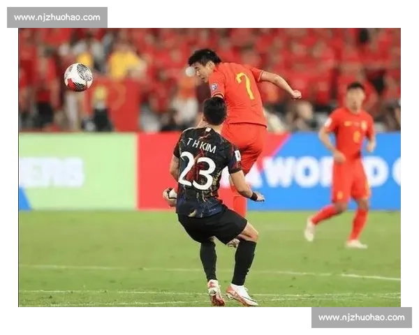 意大利与荷兰激战正酣 谁能笑到最后揭示两队战术对决的悬念 意大利与荷兰激战正酣 谁能笑到最后揭示两队战术对决的悬念