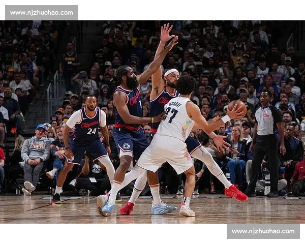 掘金对决热火总决赛焦点战明星球员攻防博弈全面解析前瞻 掘金对决热火总决赛焦点战明星球员攻防博弈全面解析前瞻