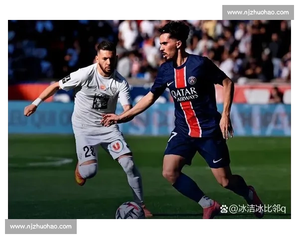 昂热主场迎战巴黎圣日耳曼联赛强强对话前瞻与看点焦点之夜走势分析