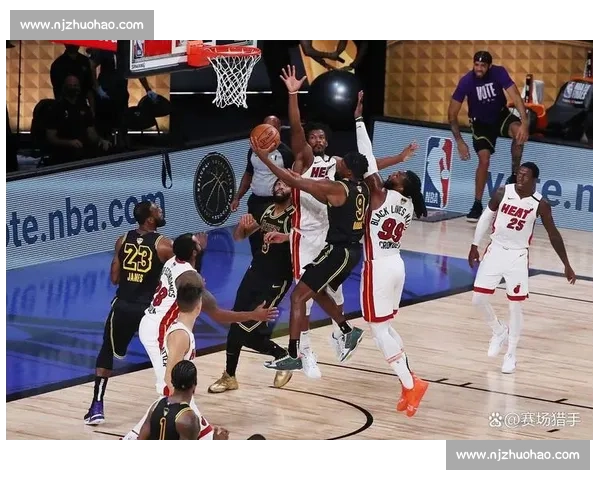 步行者对决尼克斯东部强强碰撞谁能掌控系列赛走势关键之夜悬念升温 步行者对决尼克斯东部强强碰撞谁能掌控系列赛走势关键之夜悬念升温